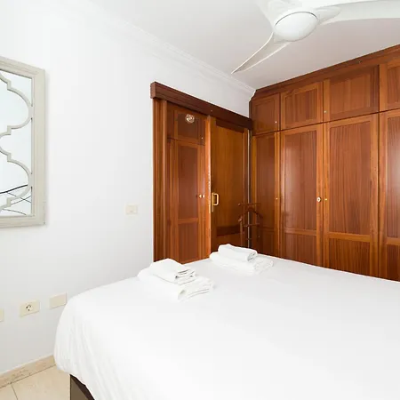 Quiet Behind The By Canariasgetaway * Las Palmas de Gran Canárias